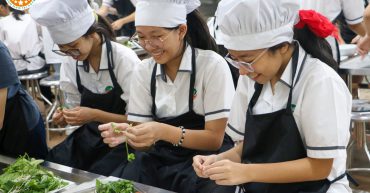 IMG_1744-copy-370x193-1