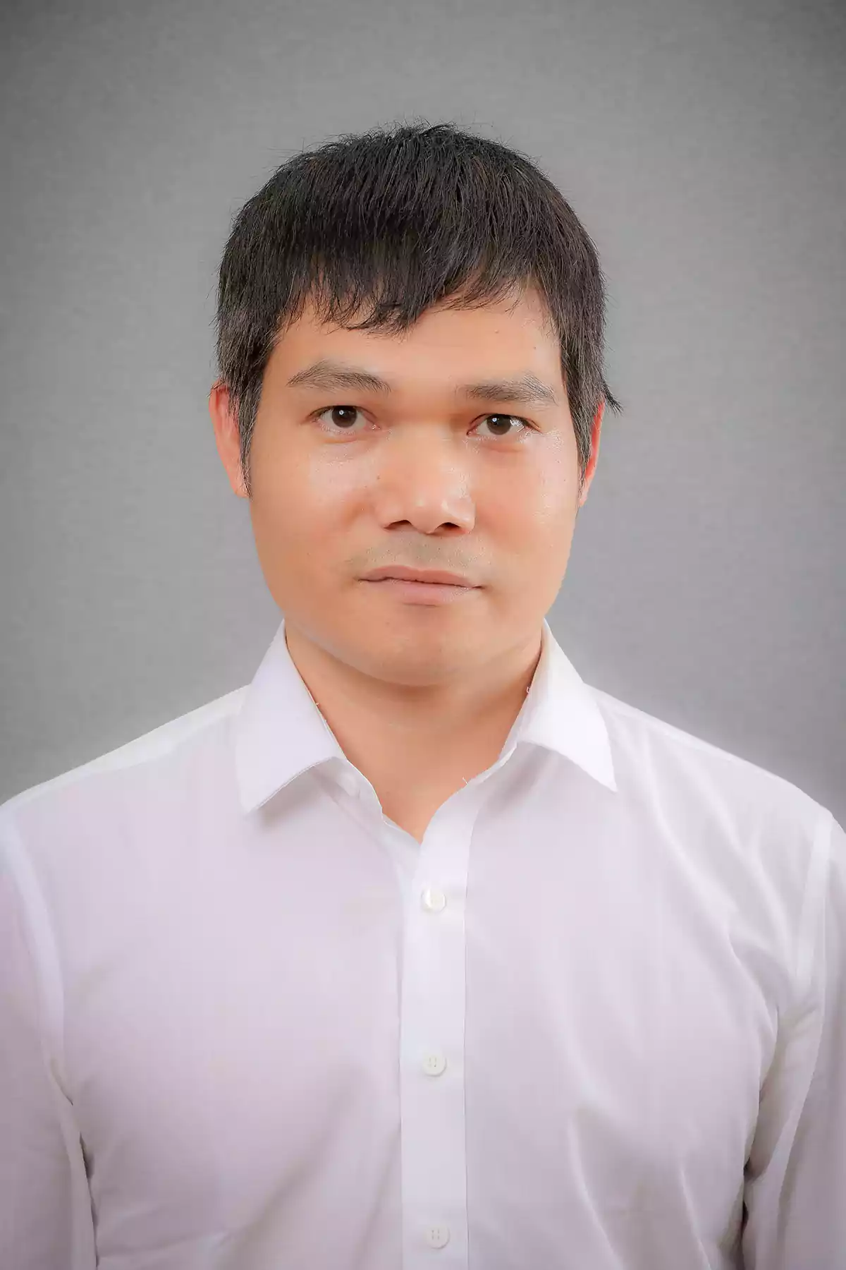 Thầy Nguyễn Việt Hùng