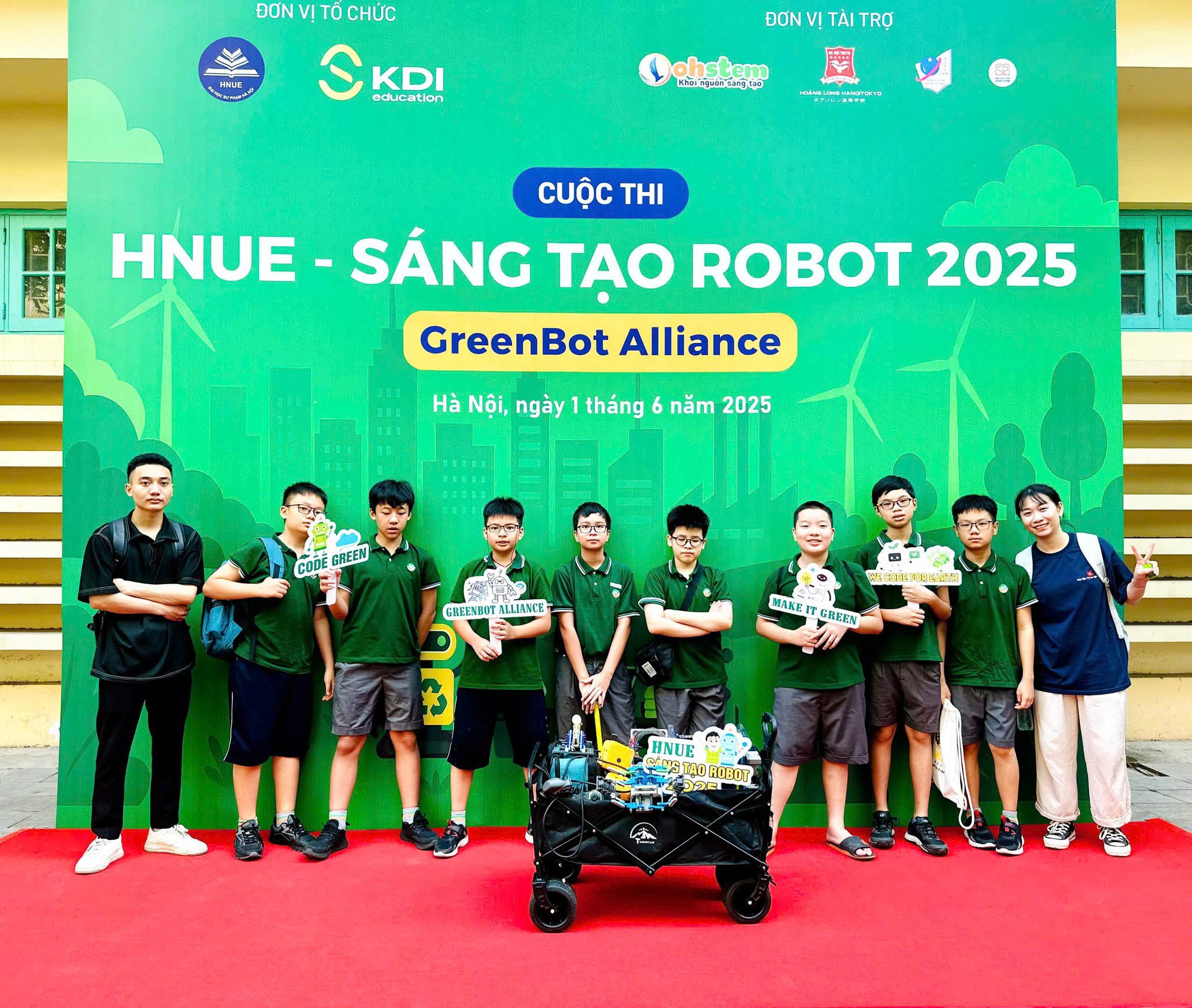 504501030_1223609796467943_7426756148114890351_n