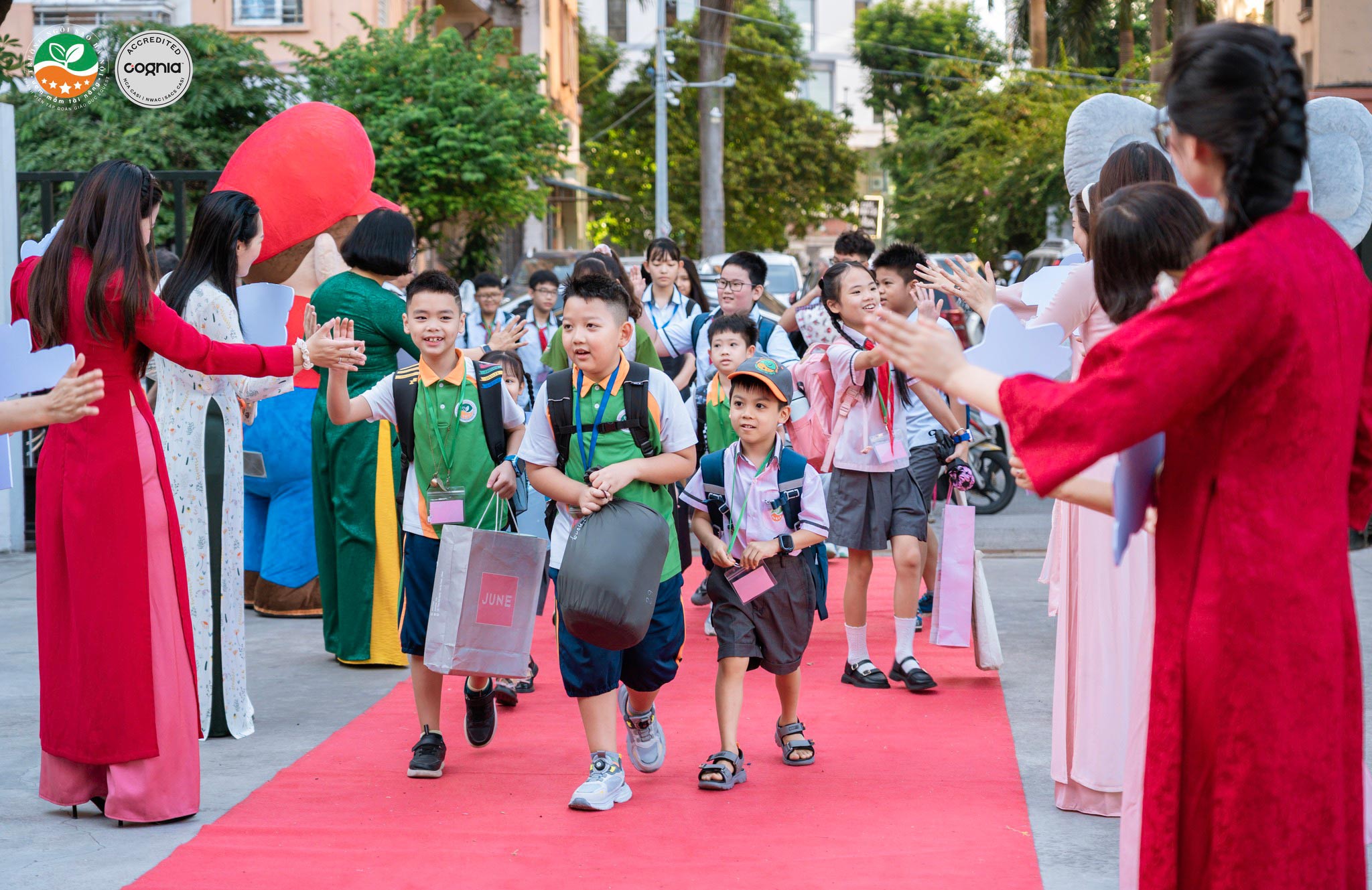 527228783_1279010107594578_8854831149988750282_n