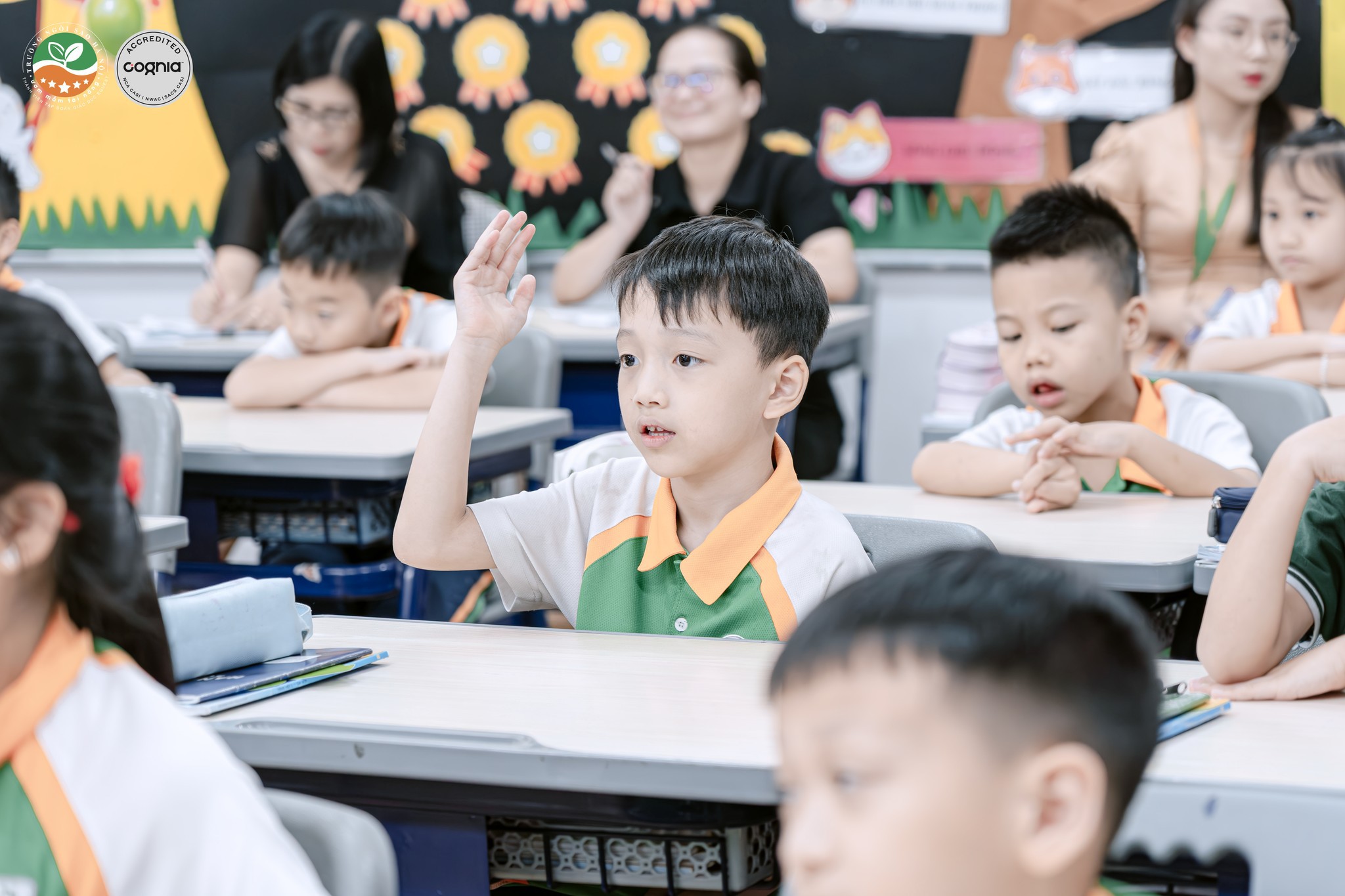 545713833_1317071920455063_7475385863479685384_n