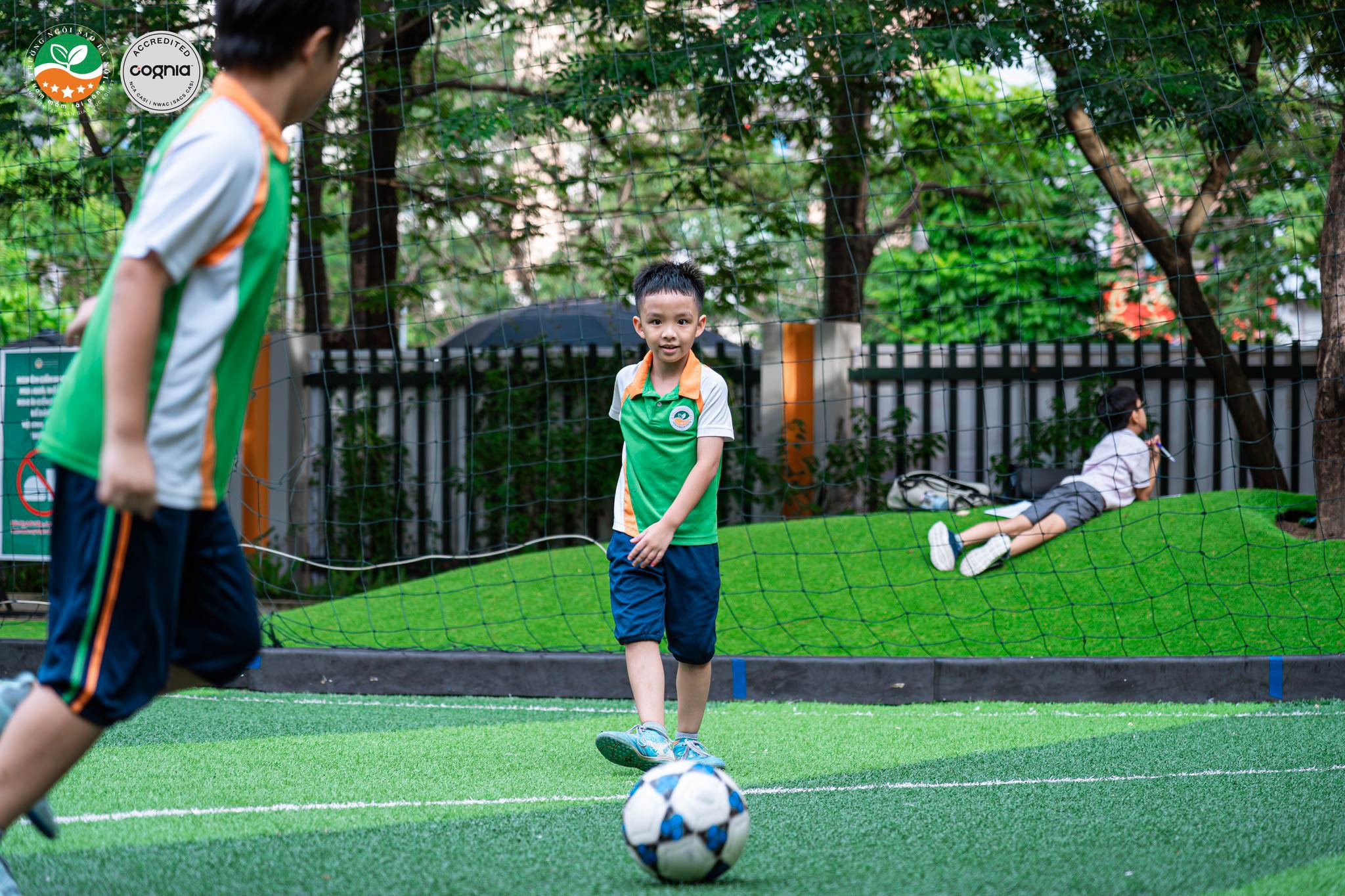 550589520_1325076696321252_6944840665525183267_n