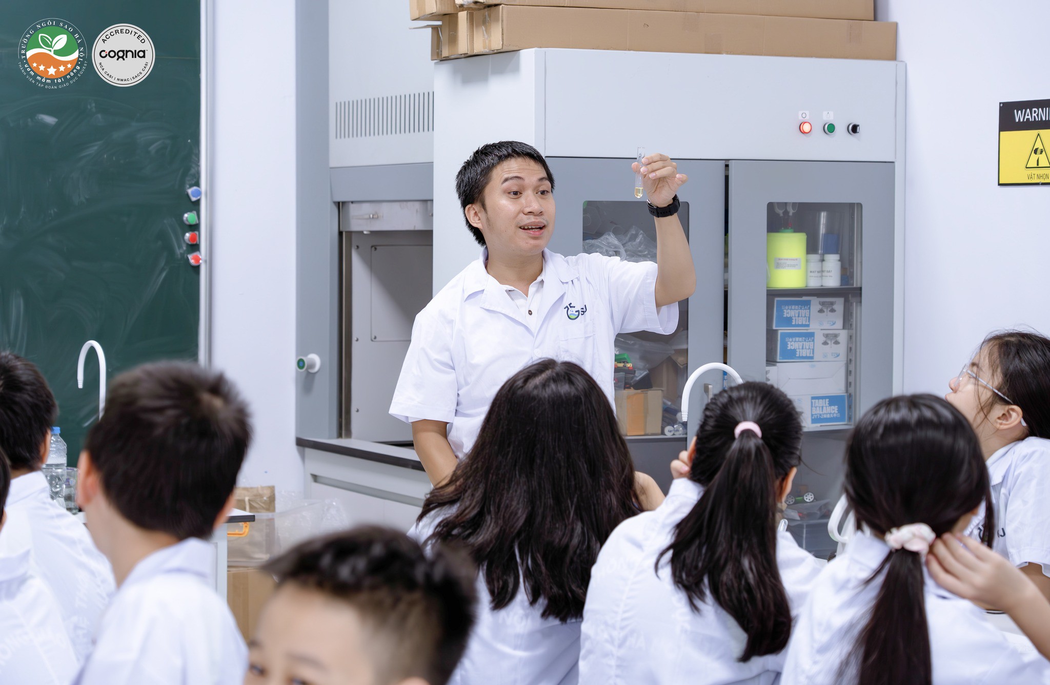 567695989_1361770625985192_7133584951279225280_n