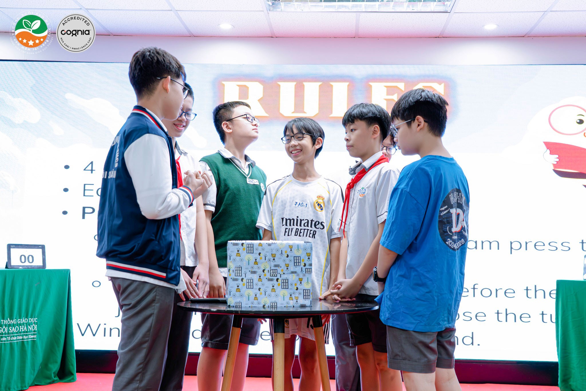 571272021_1366054358890152_4618949575264433457_n