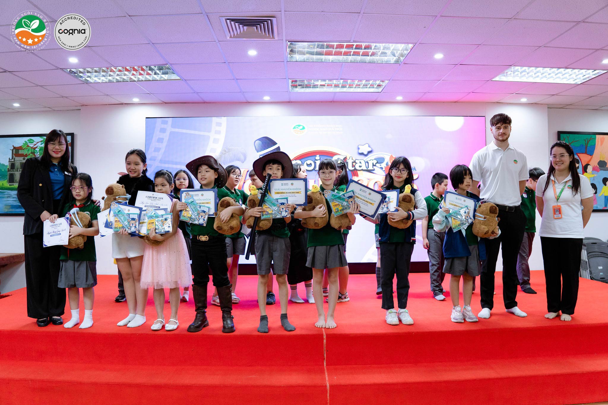 573307778_1372558861573035_5645755969347361995_n