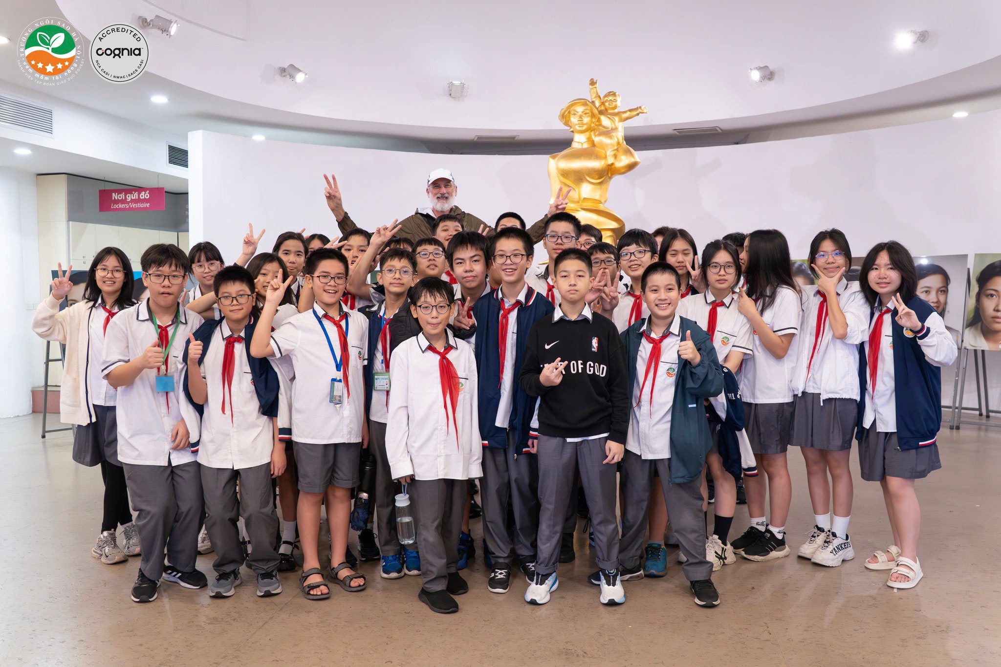 573511037_1372560968239491_2565405428670613844_n