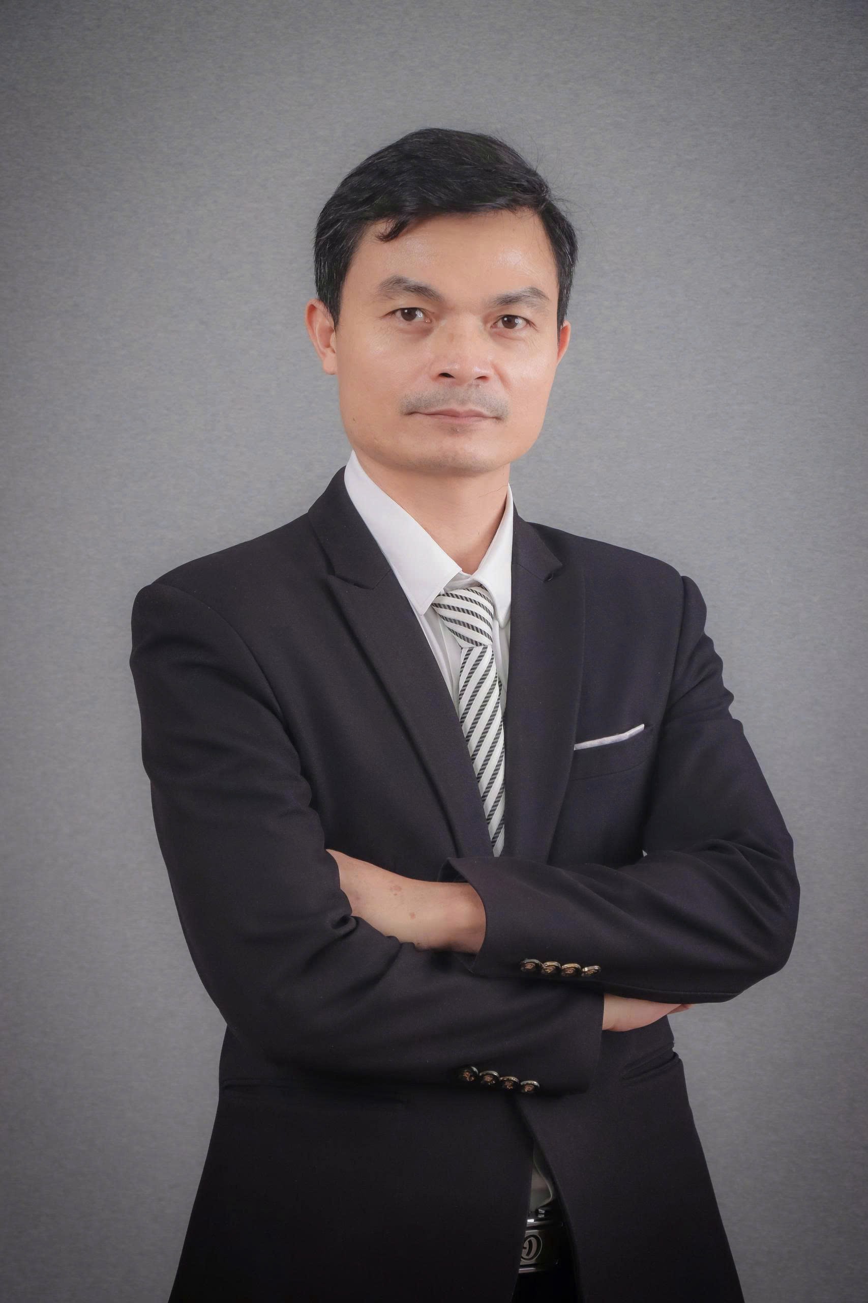 Thầy Đặng Thế Hiếu